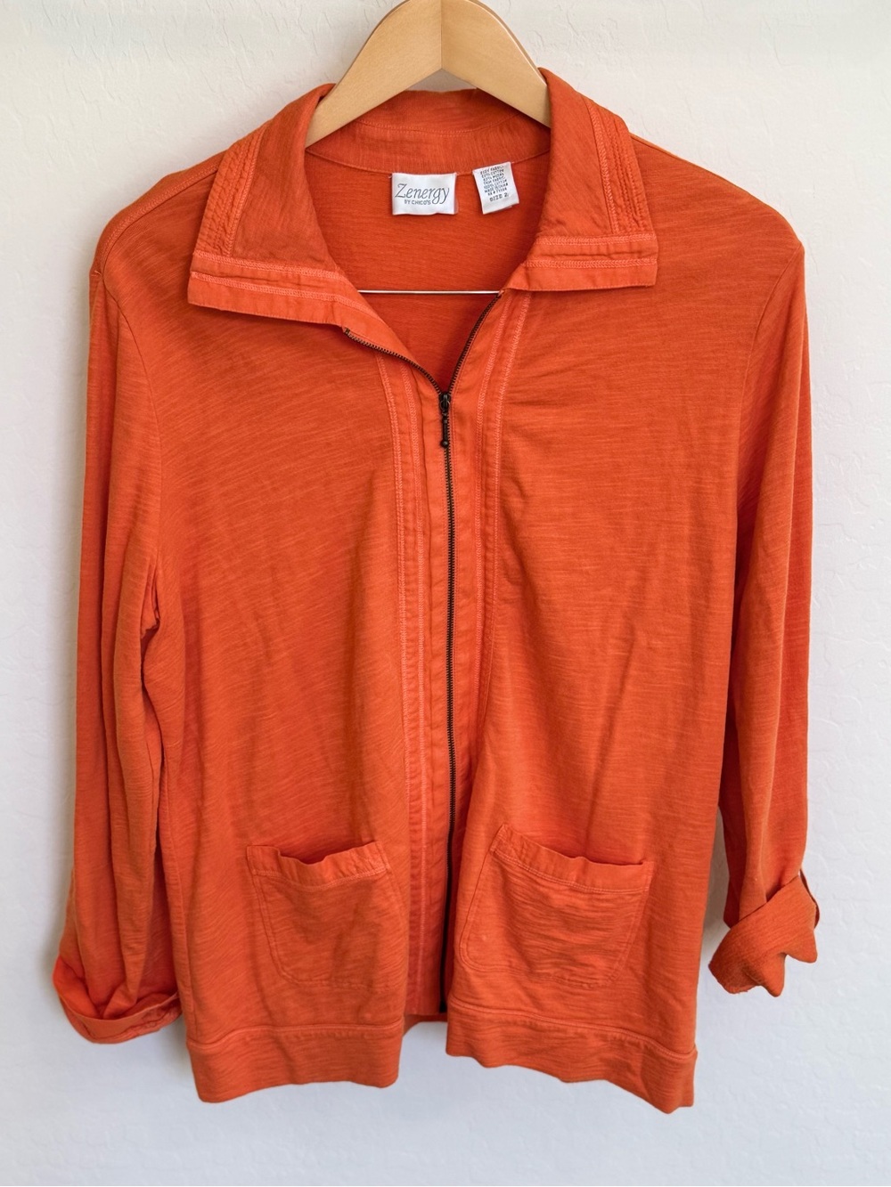 Chico’s Zenergy Burnt Orange Full Zip Jacket Cardigan Cinch Back Pockets Size 2